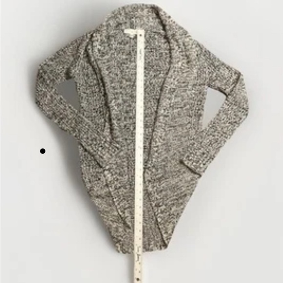 I’m in Love with Derek Open Front Cardigan Sweater Size M - Picture 4 of 5